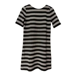 GAP Women's Black White Striped Short Sleeve Shift Dress XS‎